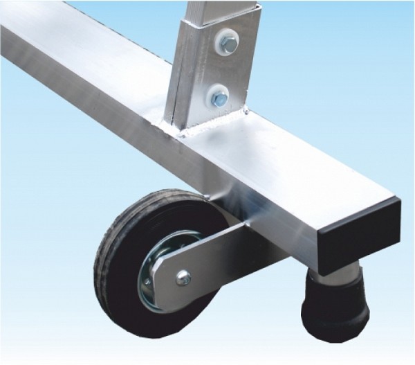 Ladder type 6083A: Wheels on the rear stabilizer base