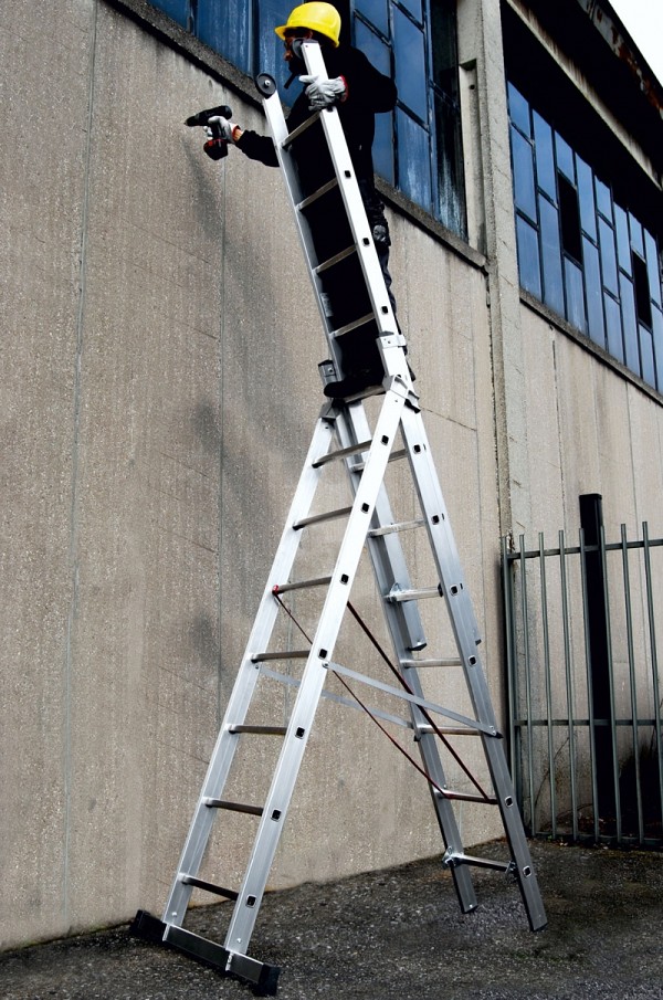 Professional multipurpose threee-part Al ladder 3047