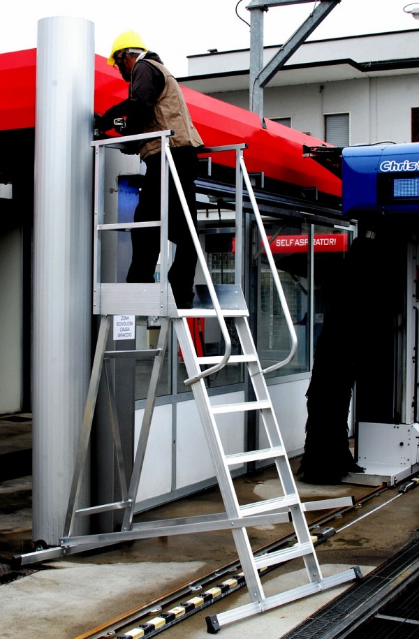 Professional Al ladder with mobile platform 6087